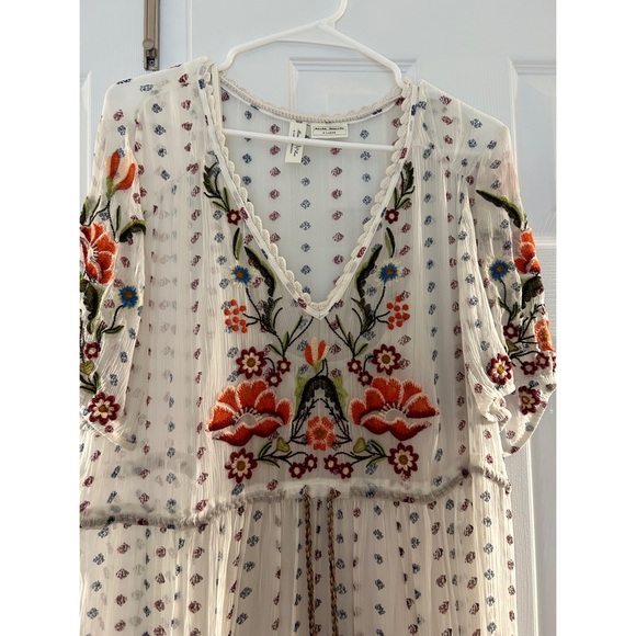 Anthropologie dress with slip underneath. Worn once. Ties in the middle. - Picture 2 of 2